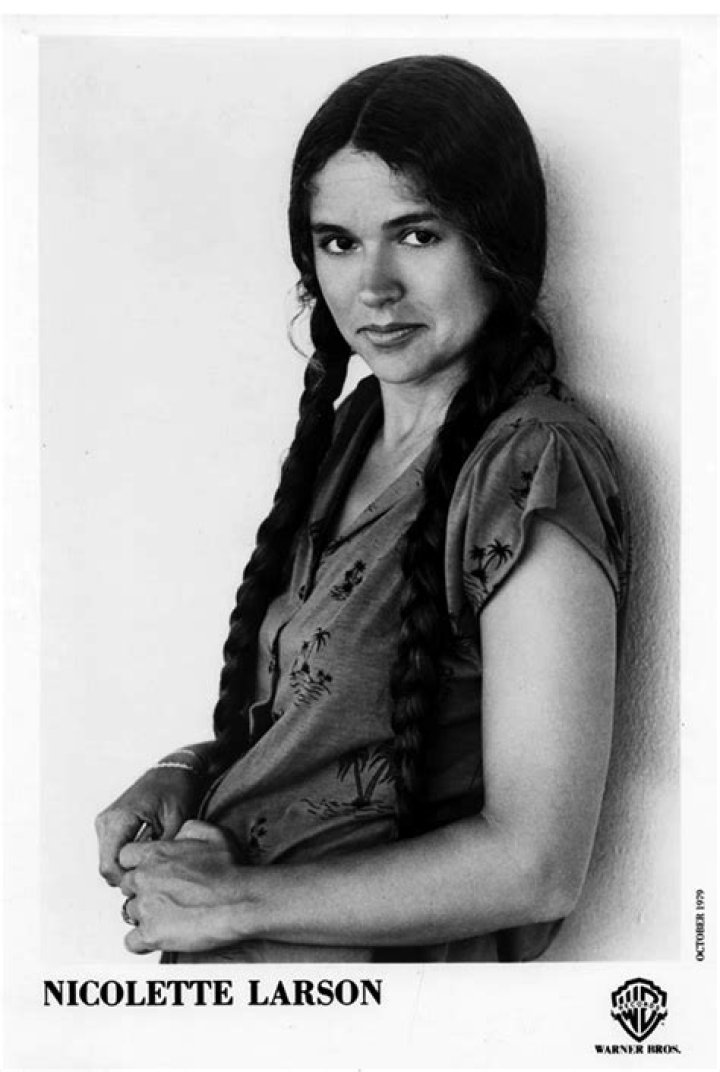 Exploring The Significance Of Nicolette Larson's Height For The "Saprol4" Niche