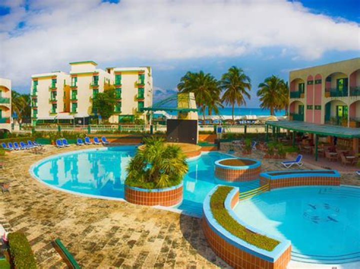Uncover The Wonders Of Los Delfines Varadero: A Marine Adventure Awaits