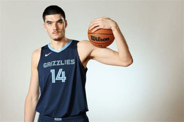 Unlocking The Secrets Of Zach Edey's Towering Height